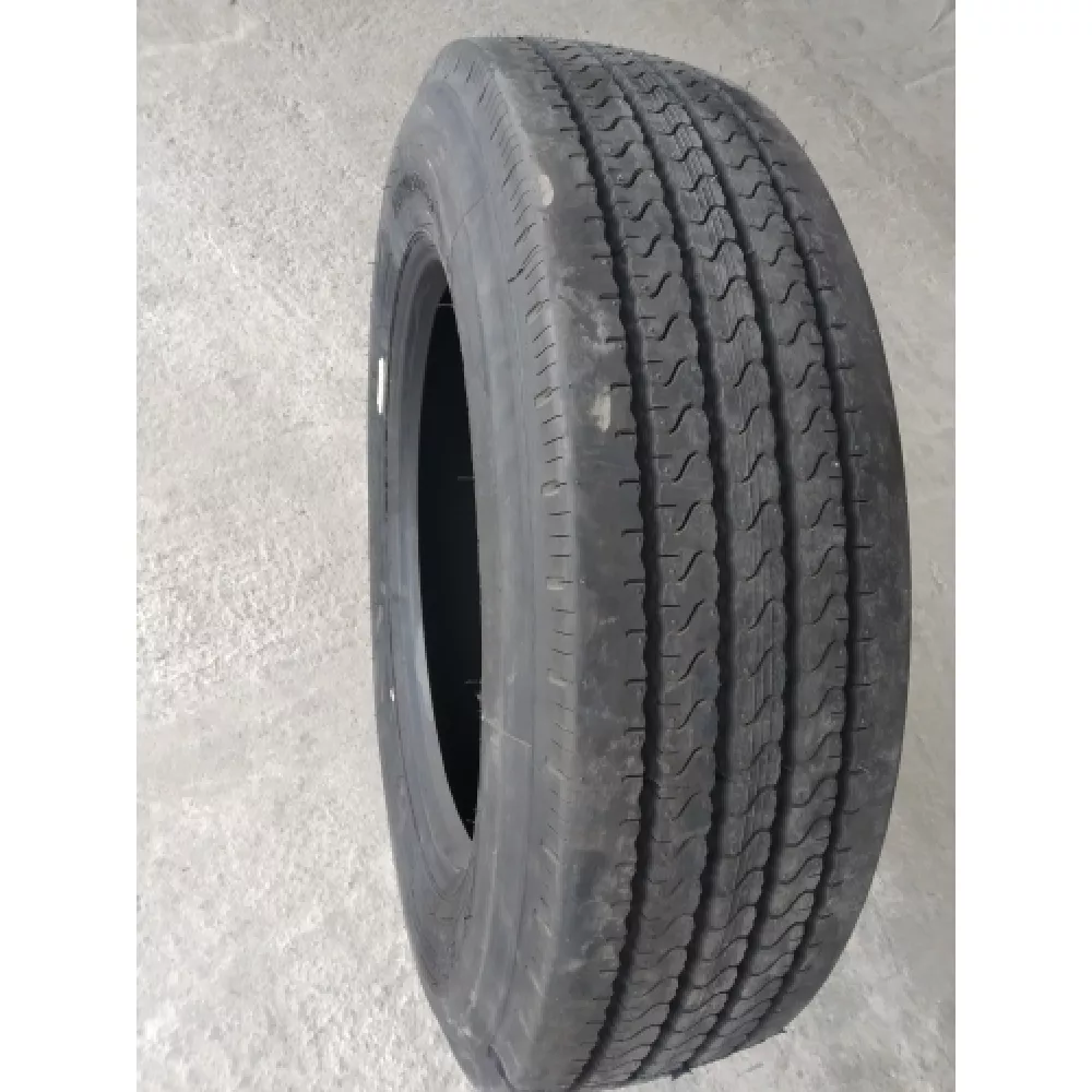 Грузовая шина 255/70 R22,5 Long March LM-120 16PR в Миассе